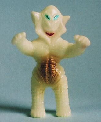 メフィラス星人 ブルマァク 復刻怪獣シリーズ 蓄光 ブルマァク 復刻 メフィラス星人(蓄光)